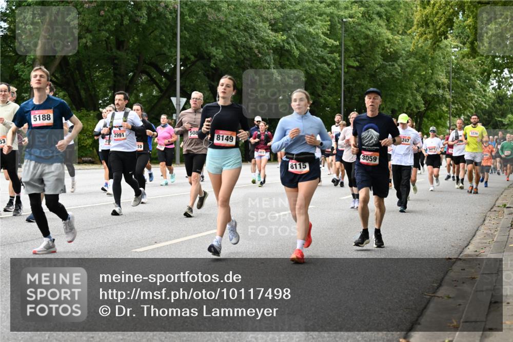 06.09.2026 - CURREX Alsterlauf Dr. Thomas Lammeyer http://msf.ph/oto/10117498 06.09.2026 09:15:24 Laufen 33, 5188, 2991, 508, 8149, 10, 2417, 8115, 3401, 3059, 247, 3477, 476, 3239, 5252 meine-sportfotos.de