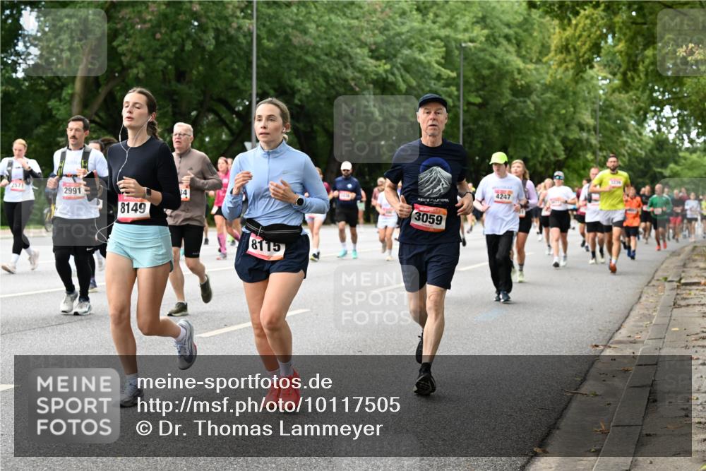 06.09.2026 - CURREX Alsterlauf Dr. Thomas Lammeyer http://msf.ph/oto/10117505 06.09.2026 09:15:25 Laufen 2571, 2991, 8149, 34, 8115, 3059, 4247 meine-sportfotos.de