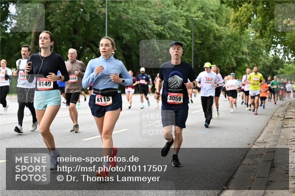 06.09.2026 - CURREX Alsterlauf Dr. Thomas Lammeyer http://msf.ph/oto/10117507 06.09.2026 09:15:25 Laufen 2991, 8149, 5084, 8115, 3059, 4247 meine-sportfotos.de