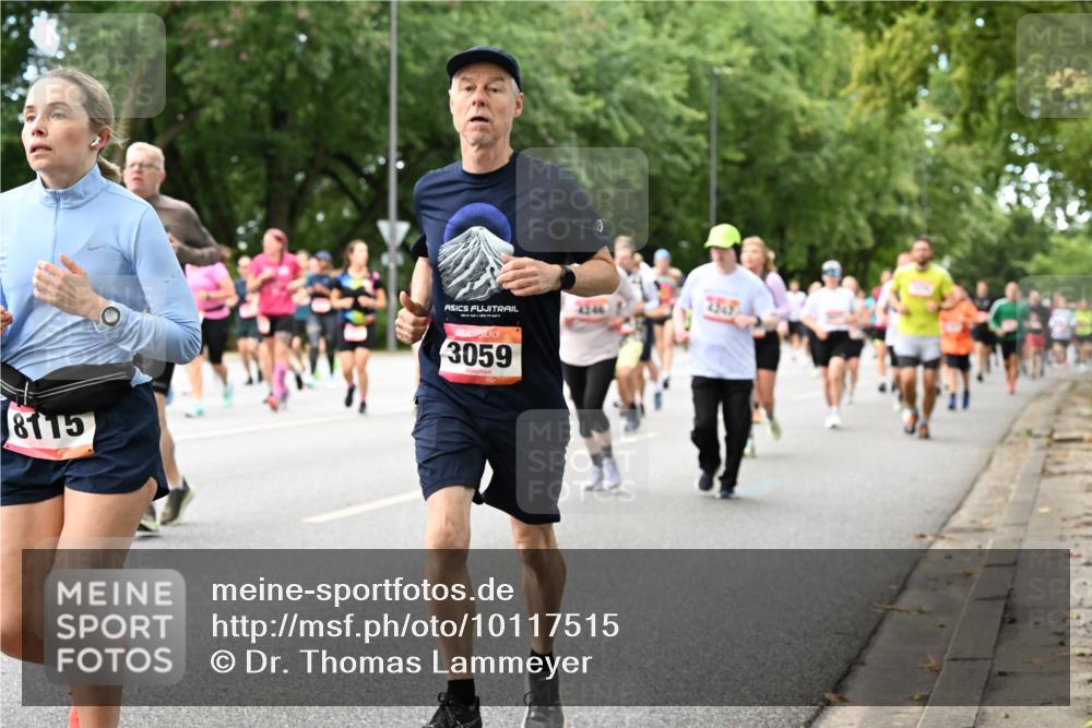 06.09.2026 - CURREX Alsterlauf Dr. Thomas Lammeyer http://msf.ph/oto/10117515 06.09.2026 09:15:26 Laufen 8115, 3059, 2 meine-sportfotos.de