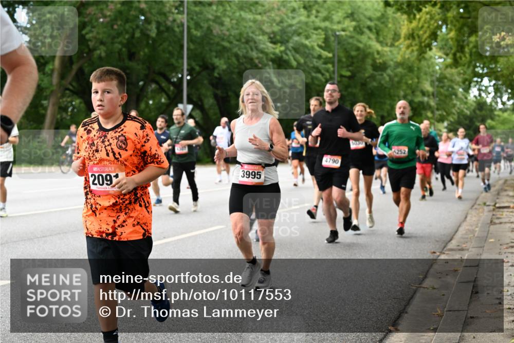 06.09.2026 - CURREX Alsterlauf Dr. Thomas Lammeyer http://msf.ph/oto/10117553 06.09.2026 09:15:34 Laufen 209, 3995, 4790 meine-sportfotos.de