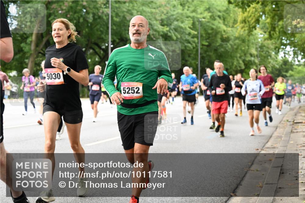 06.09.2026 - CURREX Alsterlauf Dr. Thomas Lammeyer http://msf.ph/oto/10117581 06.09.2026 09:15:37 Laufen 5030, 5252 meine-sportfotos.de