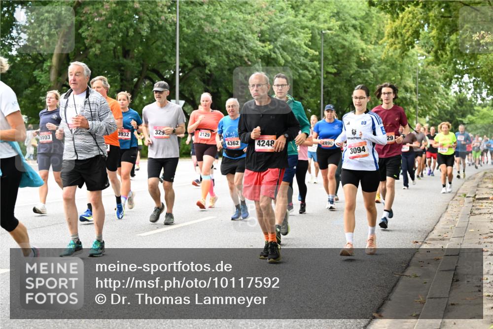06.09.2026 - CURREX Alsterlauf Dr. Thomas Lammeyer http://msf.ph/oto/10117592 06.09.2026 09:15:38 Laufen 6103, 3932, 329, 2129, 29, 4362, 4248, 2890, 3094 meine-sportfotos.de