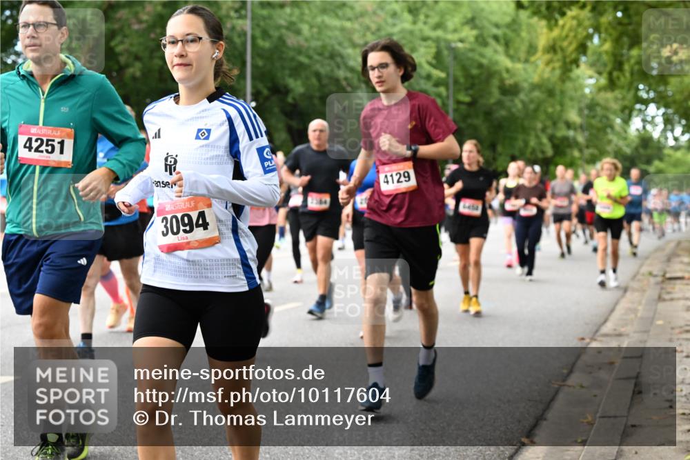 06.09.2026 - CURREX Alsterlauf Dr. Thomas Lammeyer http://msf.ph/oto/10117604 06.09.2026 09:15:40 Laufen 159, 4251, 3094, 4129 meine-sportfotos.de