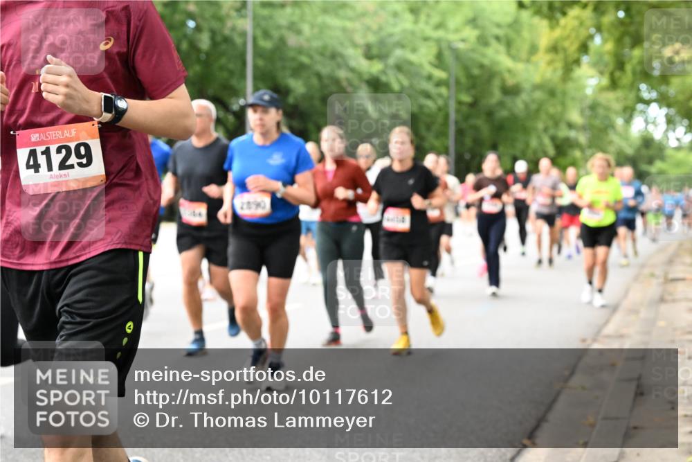 06.09.2026 - CURREX Alsterlauf Dr. Thomas Lammeyer http://msf.ph/oto/10117612 06.09.2026 09:15:42 Laufen 4129, 2890 meine-sportfotos.de