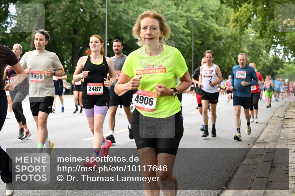 06.09.2026 - CURREX Alsterlauf Dr. Thomas Lammeyer http://msf.ph/oto/10117646 06.09.2026 09:15:46 Laufen 2450, 2487, 4906, 4230, 2785, 433 meine-sportfotos.de