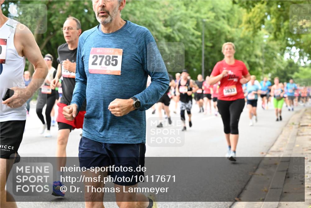 06.09.2026 - CURREX Alsterlauf Dr. Thomas Lammeyer http://msf.ph/oto/10117671 06.09.2026 09:15:49 Laufen 2785 meine-sportfotos.de