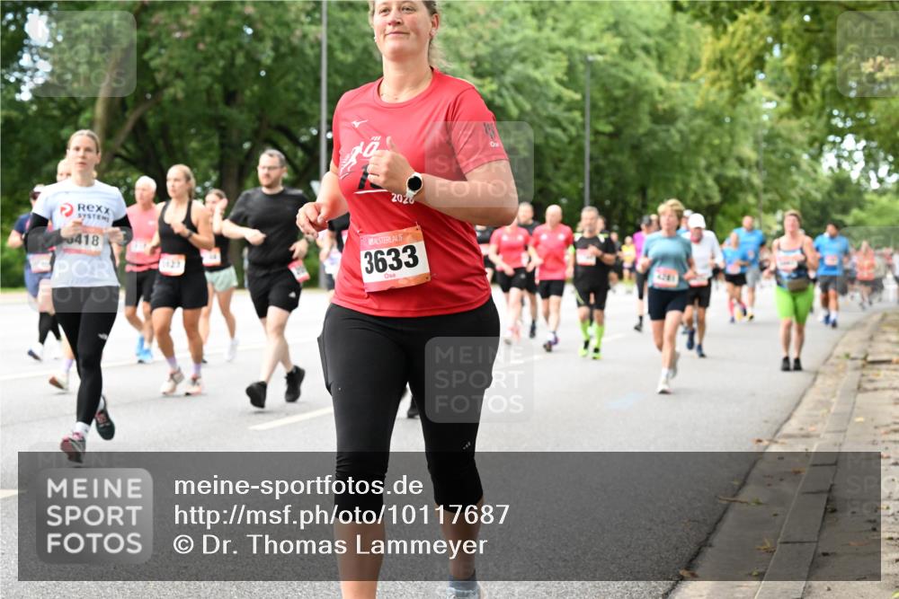 06.09.2026 - CURREX Alsterlauf Dr. Thomas Lammeyer http://msf.ph/oto/10117687 06.09.2026 09:15:51 Laufen 418, 1125, 2026, 3633 meine-sportfotos.de