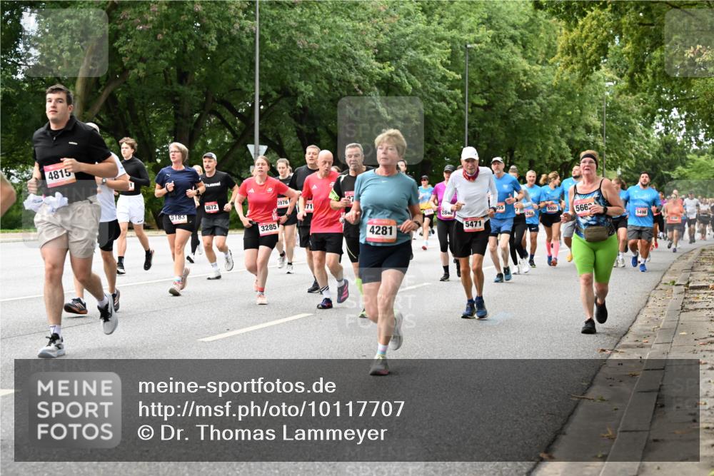 06.09.2026 - CURREX Alsterlauf Dr. Thomas Lammeyer http://msf.ph/oto/10117707 06.09.2026 09:15:53 Laufen 4815, 5183, 4672, 3285, 3976, 71, 2840, 5500, 5268, 5662, 5498, 4281, 5471 meine-sportfotos.de