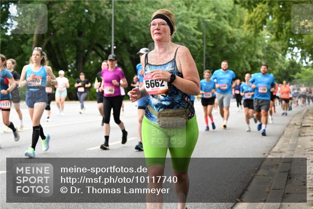 06.09.2026 - CURREX Alsterlauf Dr. Thomas Lammeyer http://msf.ph/oto/10117740 06.09.2026 09:15:57 Laufen 5937, 070, 840, 5662 meine-sportfotos.de
