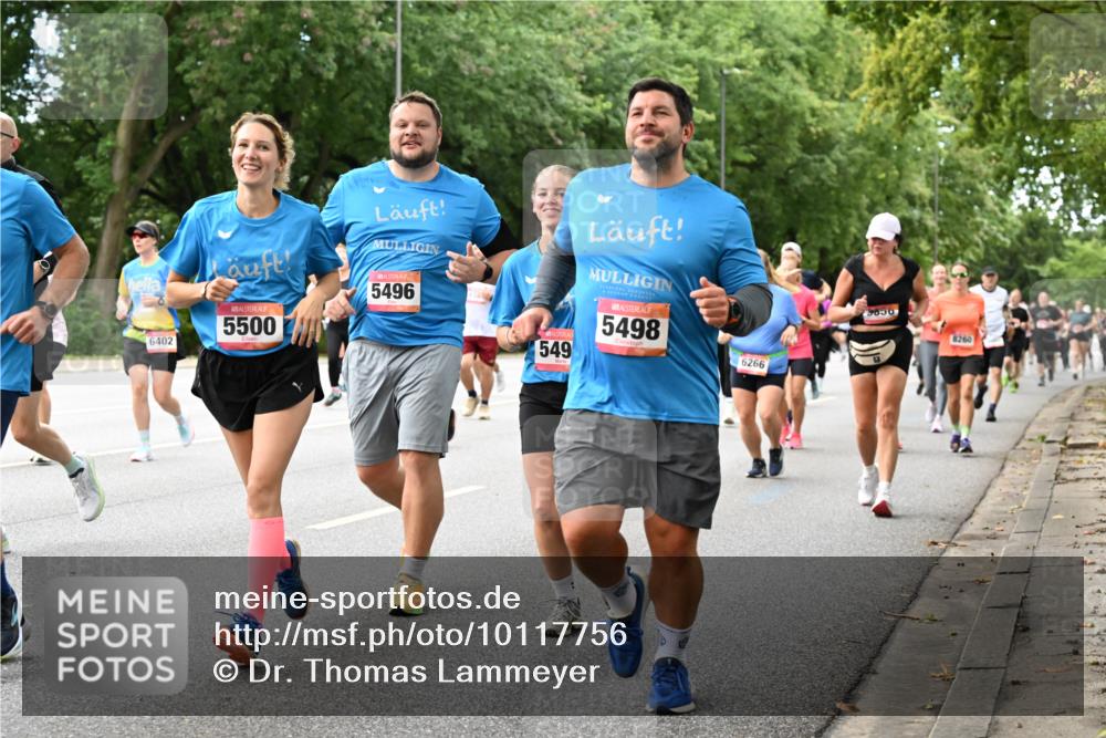 06.09.2026 - CURREX Alsterlauf Dr. Thomas Lammeyer http://msf.ph/oto/10117756 06.09.2026 09:16:01 Laufen 6402, 5500, 5496, 549, 5498, 6266, 3656, 8260 meine-sportfotos.de