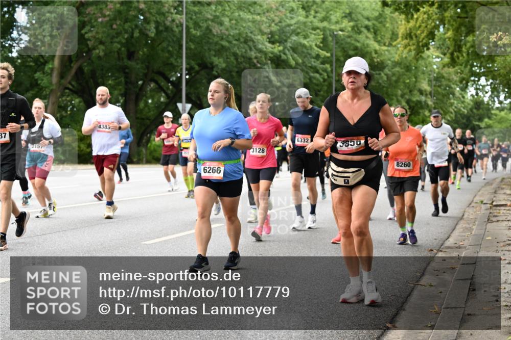 06.09.2026 - CURREX Alsterlauf Dr. Thomas Lammeyer http://msf.ph/oto/10117779 06.09.2026 09:16:03 Laufen 37, 2157, 4383, 6266, 3128, 6332, 3850, 8260 meine-sportfotos.de