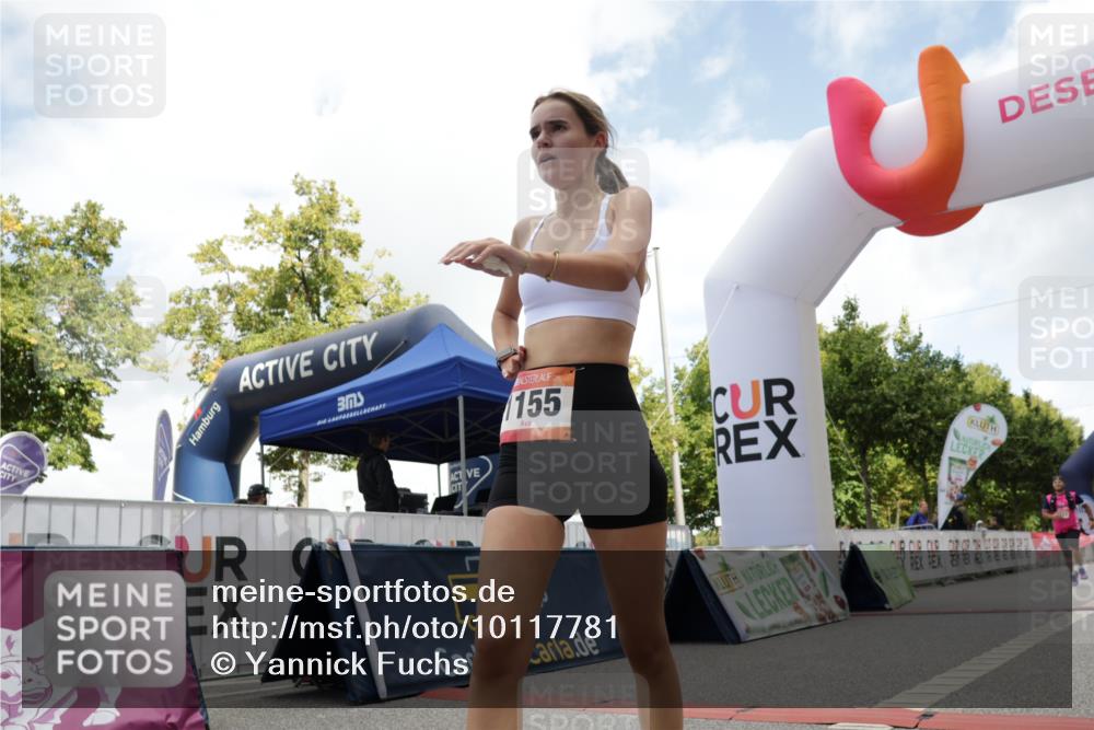 06.09.2026 - CURREX Alsterlauf Yannick Fuchs http://msf.ph/oto/10117781 06.09.2026 12:01:35 Ziel 1073, 1147, 1155, 1156, 1233, 1265 meine-sportfotos.de