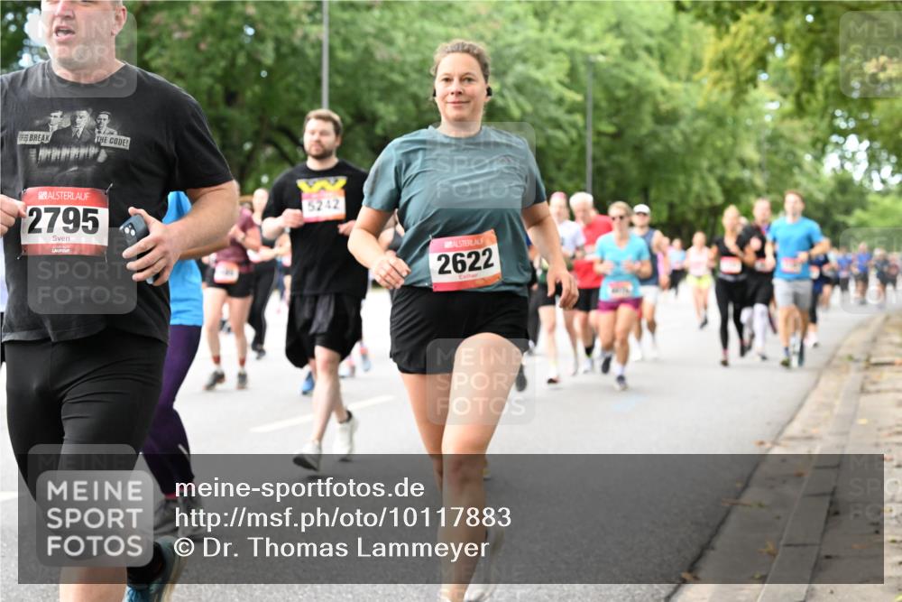 06.09.2026 - CURREX Alsterlauf Dr. Thomas Lammeyer http://msf.ph/oto/10117883 06.09.2026 09:16:16 Laufen 2795, 5242, 2622 meine-sportfotos.de