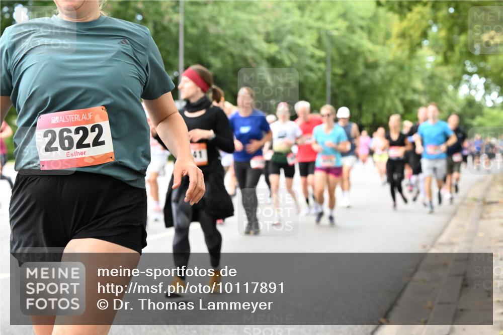 06.09.2026 - CURREX Alsterlauf Dr. Thomas Lammeyer http://msf.ph/oto/10117891 06.09.2026 09:16:17 Laufen 2622 meine-sportfotos.de