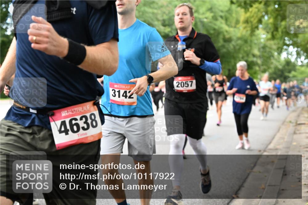 06.09.2026 - CURREX Alsterlauf Dr. Thomas Lammeyer http://msf.ph/oto/10117922 06.09.2026 09:16:22 Laufen 4638, 3142, 2057 meine-sportfotos.de