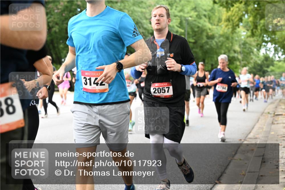 06.09.2026 - CURREX Alsterlauf Dr. Thomas Lammeyer http://msf.ph/oto/10117923 06.09.2026 09:16:22 Laufen 38, 3142, 2057, 4794 meine-sportfotos.de