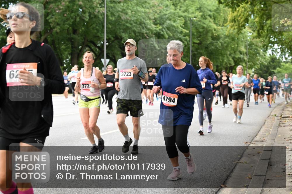 06.09.2026 - CURREX Alsterlauf Dr. Thomas Lammeyer http://msf.ph/oto/10117939 06.09.2026 09:16:24 Laufen 62, 372, 3723, 4794, 8297 meine-sportfotos.de