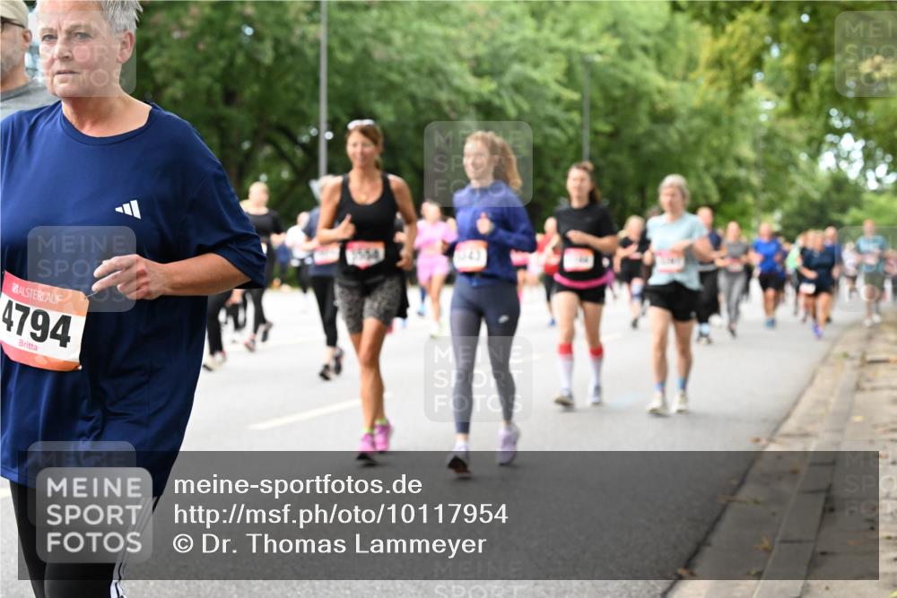 06.09.2026 - CURREX Alsterlauf Dr. Thomas Lammeyer http://msf.ph/oto/10117954 06.09.2026 09:16:25 Laufen 4794, 143 meine-sportfotos.de