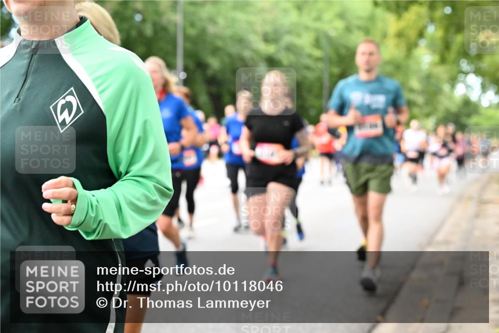 06.09.2026 - CURREX Alsterlauf Dr. Thomas Lammeyer http://msf.ph/oto/10118046 06.09.2026 09:16:35 Laufen  meine-sportfotos.de