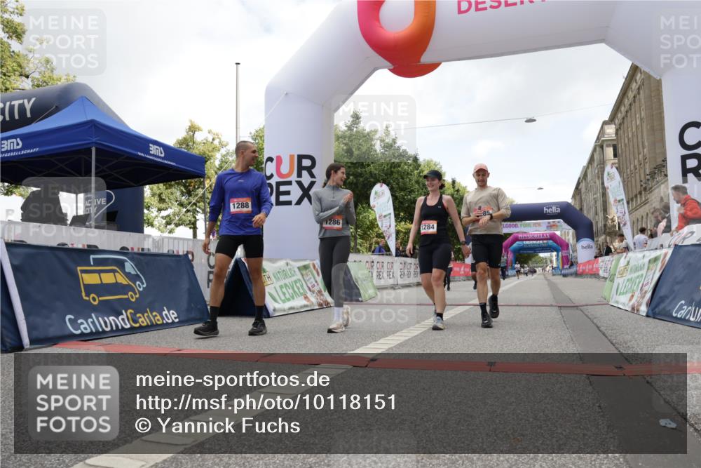 06.09.2026 - CURREX Alsterlauf Yannick Fuchs http://msf.ph/oto/10118151 06.09.2026 12:01:52 Ziel 1095, 1284, 1285, 1286, 1288, 1298, 1305, 8042 meine-sportfotos.de