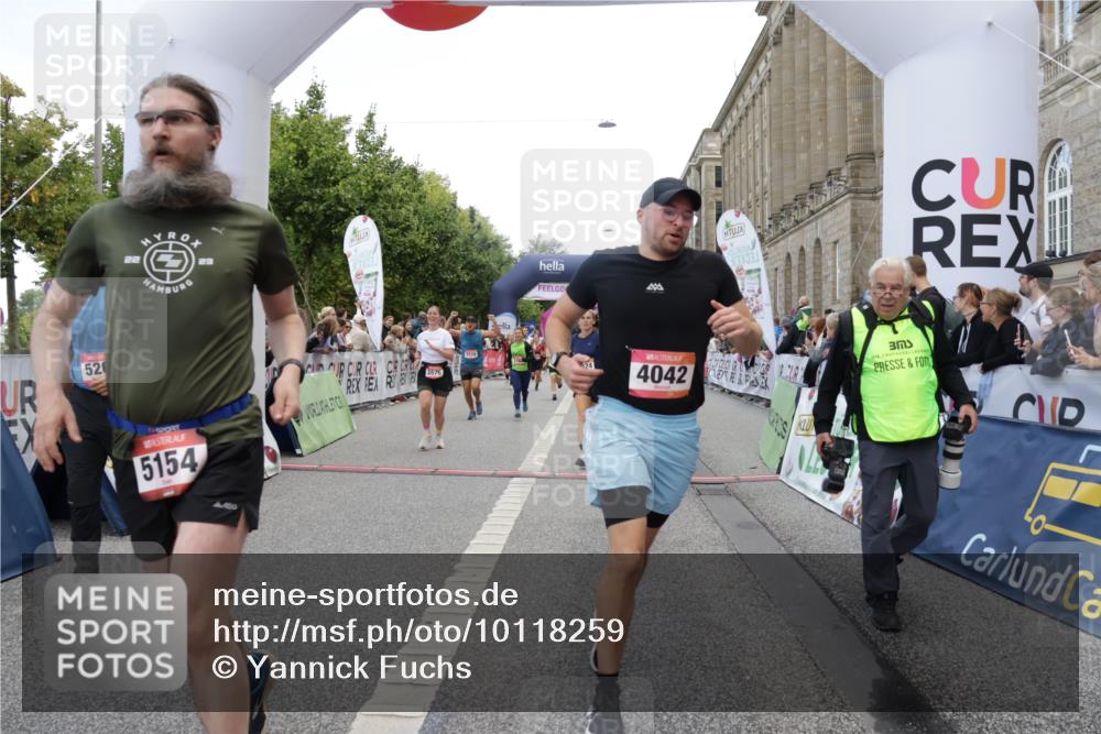06.09.2026 - CURREX Alsterlauf Yannick Fuchs http://msf.ph/oto/10118259 06.09.2026 09:59:43 Ziel 2269, 2676, 2780, 3119, 3120, 4042, 4323, 4324, 4751, 4752, 4916, 5055, 5056, 5154, 5229, 5269, 5497, 5800, 6017, 6199, 6200, 6213, 6244, 6268, 8111 meine-sportfotos.de