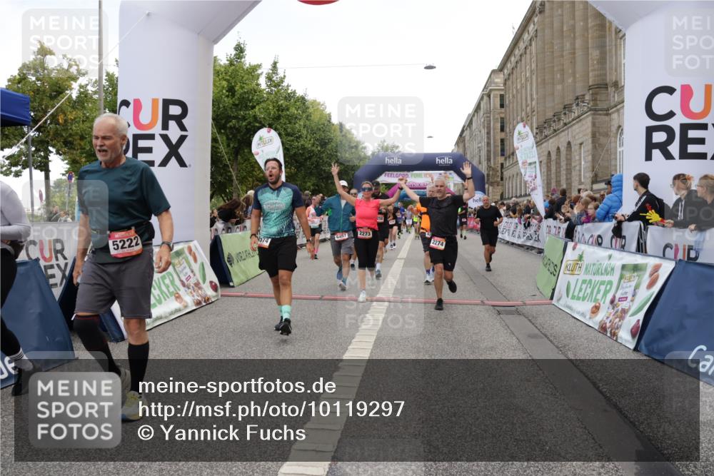 06.09.2026 - CURREX Alsterlauf Yannick Fuchs http://msf.ph/oto/10119297 06.09.2026 10:00:22 Ziel 2089, 2273, 2274, 2505, 2856, 2940, 3506, 3507, 3567, 3574, 3897, 4296, 4524, 4578, 5005, 5222, 5536, 5622, 6112, 6241, 6258, 6291, 6457, 8212 meine-sportfotos.de