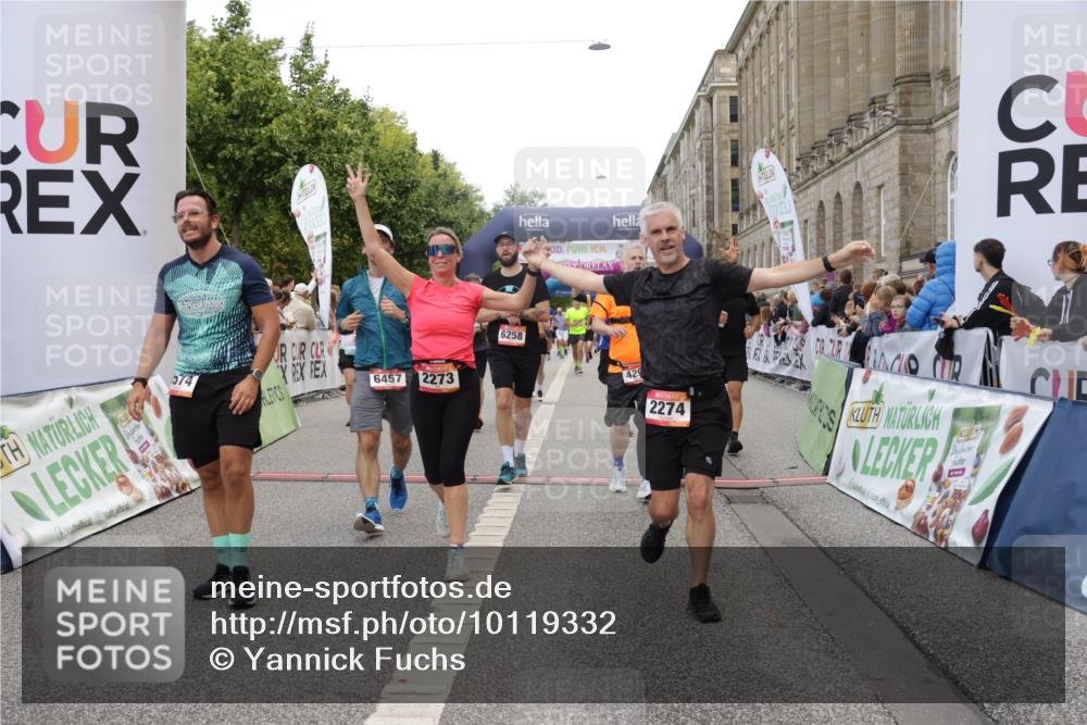 06.09.2026 - CURREX Alsterlauf Yannick Fuchs http://msf.ph/oto/10119332 06.09.2026 10:00:23 Ziel 2089, 2273, 2274, 2505, 2671, 2856, 2940, 3506, 3507, 3567, 3574, 4296, 4524, 4578, 5005, 5222, 5536, 5622, 6112, 6258, 6291, 6457 meine-sportfotos.de