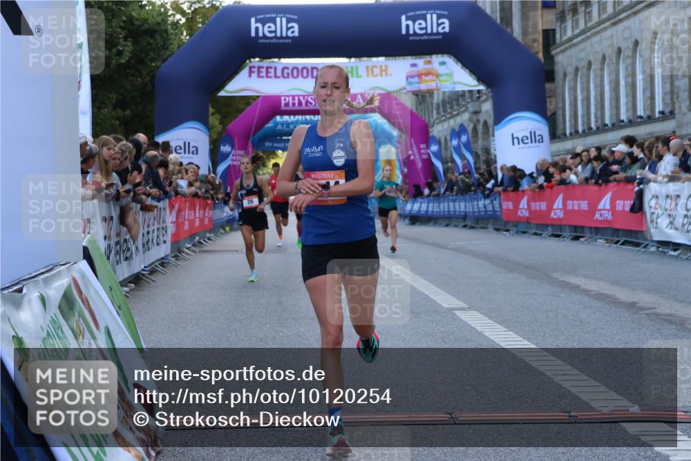06.09.2026 - CURREX Alsterlauf Strokosch-Dieckow http://msf.ph/oto/10120254 06.09.2026 09:36:41 Ziel 26, 2813, 4032, 5340, 5444, 5490, 5972, 6306 meine-sportfotos.de