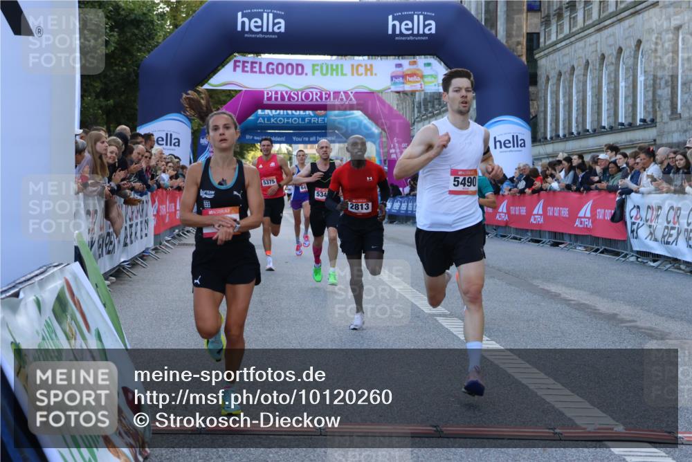 06.09.2026 - CURREX Alsterlauf Strokosch-Dieckow http://msf.ph/oto/10120260 06.09.2026 09:36:44 Ziel 26, 2813, 5340, 5375, 5444, 5490, 5972, 6412 meine-sportfotos.de
