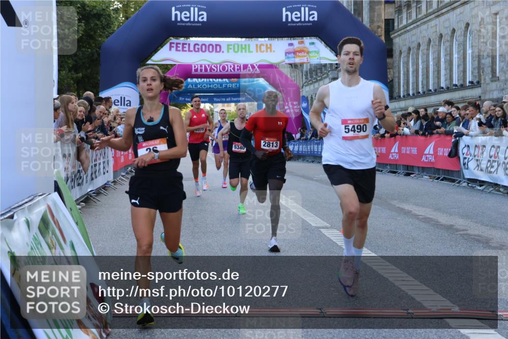 06.09.2026 - CURREX Alsterlauf Strokosch-Dieckow http://msf.ph/oto/10120277 06.09.2026 09:36:44 Ziel 26, 2813, 5340, 5375, 5444, 5490, 5972, 6412 meine-sportfotos.de
