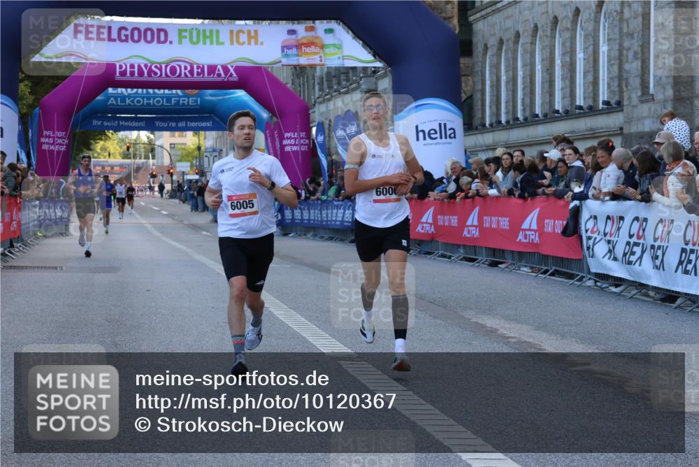 06.09.2026 - CURREX Alsterlauf Strokosch-Dieckow http://msf.ph/oto/10120367 06.09.2026 09:37:07 Ziel 5535, 5613, 6005, 6006 meine-sportfotos.de