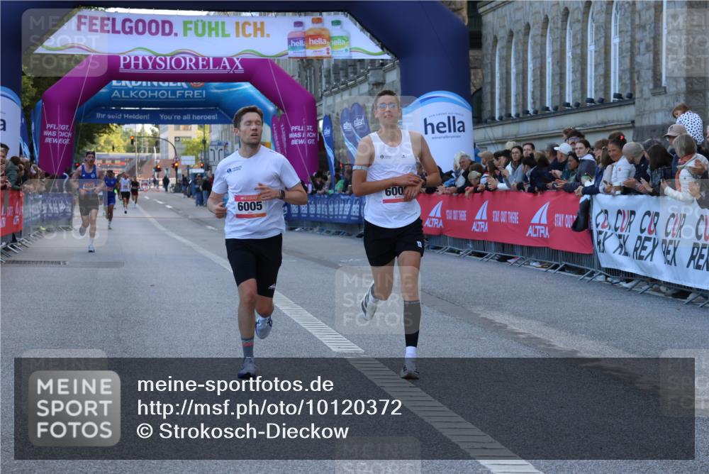 06.09.2026 - CURREX Alsterlauf Strokosch-Dieckow http://msf.ph/oto/10120372 06.09.2026 09:37:07 Ziel 5535, 5613, 6005, 6006 meine-sportfotos.de