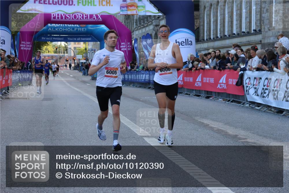 06.09.2026 - CURREX Alsterlauf Strokosch-Dieckow http://msf.ph/oto/10120390 06.09.2026 09:37:07 Ziel 5535, 5613, 6005, 6006 meine-sportfotos.de