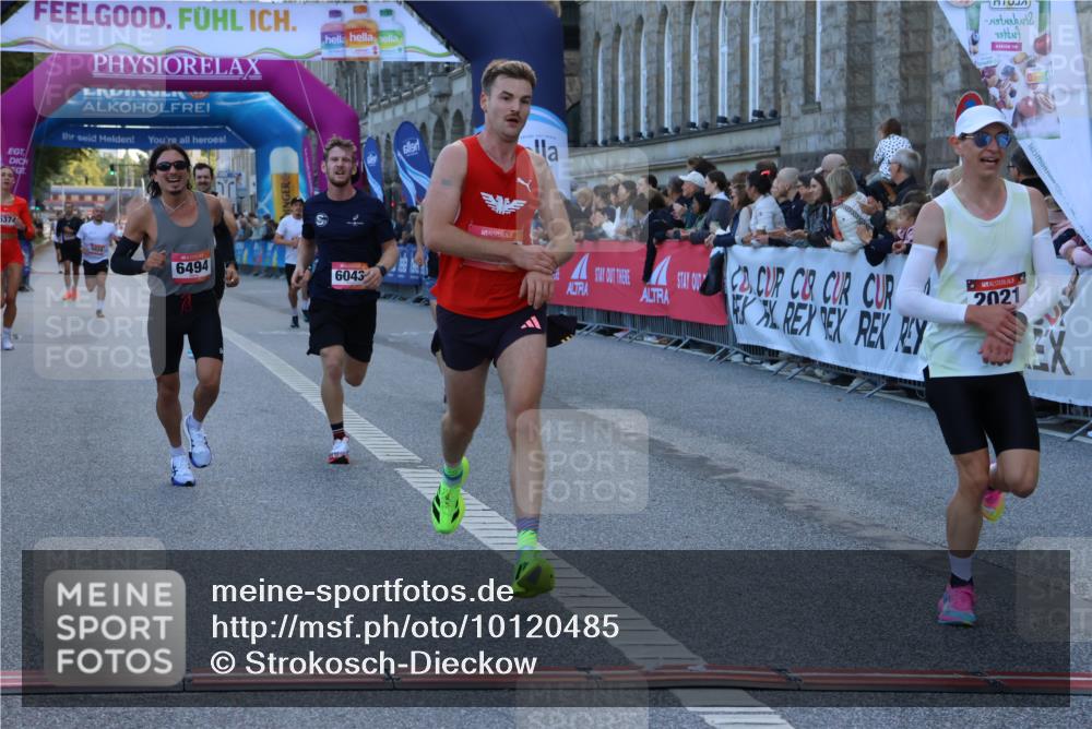 06.09.2026 - CURREX Alsterlauf Strokosch-Dieckow http://msf.ph/oto/10120485 06.09.2026 09:37:36 Ziel 2021, 2391, 3040, 3809, 4625, 5374, 5637, 5641, 6043, 6238, 6494, 8084 meine-sportfotos.de