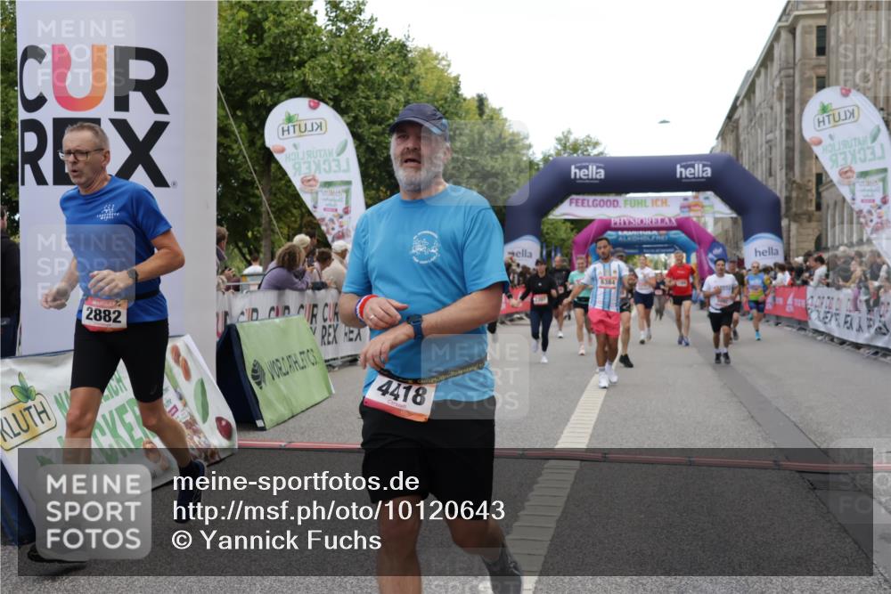 06.09.2026 - CURREX Alsterlauf Yannick Fuchs http://msf.ph/oto/10120643 06.09.2026 10:01:09 Ziel 2307, 2882, 3312, 3941, 4120, 4418, 4533, 4628, 4914, 5092, 5145, 5317, 5387, 5785, 6250, 6353, 6356, 6384, 8120, 8215 meine-sportfotos.de