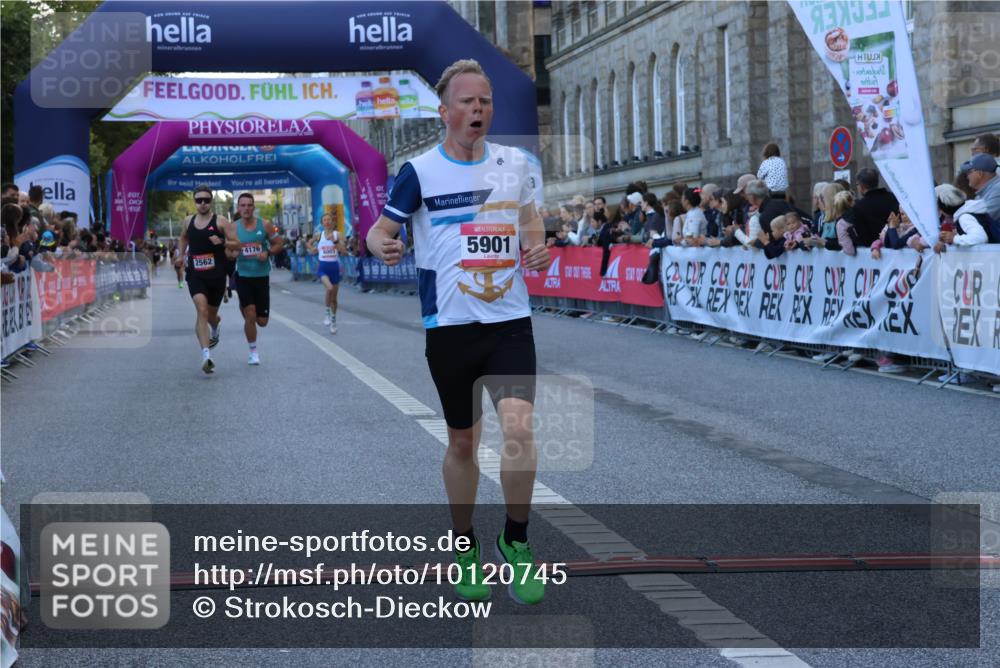 06.09.2026 - CURREX Alsterlauf Strokosch-Dieckow http://msf.ph/oto/10120745 06.09.2026 09:38:03 Ziel 2562, 3382, 4176, 5901, 6003, 6300, 8011 meine-sportfotos.de