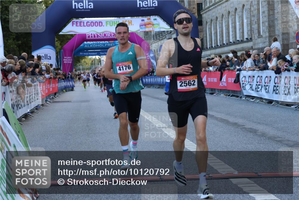06.09.2026 - CURREX Alsterlauf Strokosch-Dieckow http://msf.ph/oto/10120792 06.09.2026 09:38:06 Ziel 2562, 3866, 4176, 5658, 5901, 6003, 8011 meine-sportfotos.de