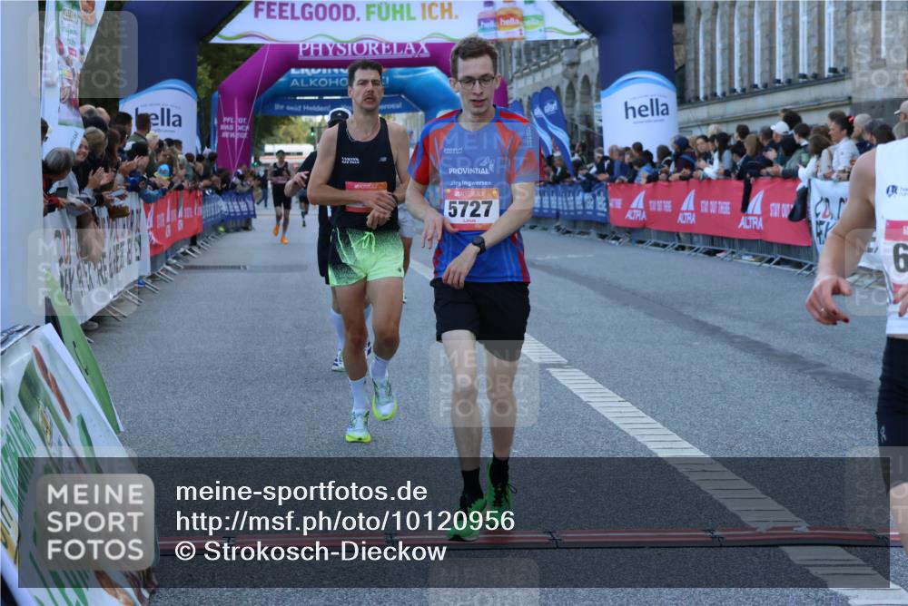 06.09.2026 - CURREX Alsterlauf Strokosch-Dieckow http://msf.ph/oto/10120956 06.09.2026 09:38:24 Ziel 2378, 4160, 4614, 4983, 5687, 5727, 6101, 6133, 6309, 8024 meine-sportfotos.de
