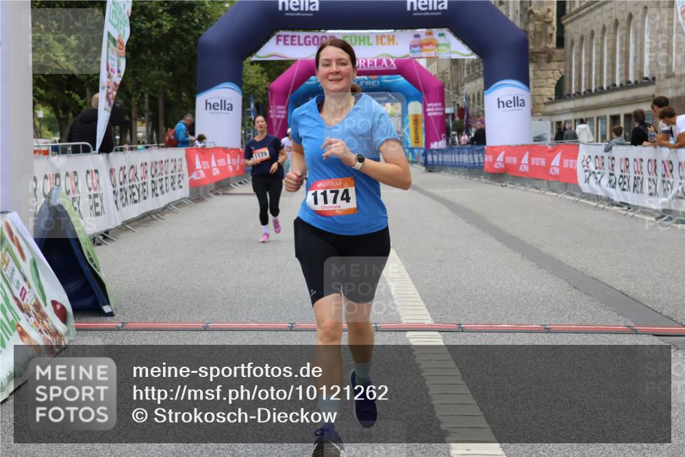 06.09.2026 - CURREX Alsterlauf Strokosch-Dieckow http://msf.ph/oto/10121262 06.09.2026 12:04:31 Ziel 1158, 1174, 1178, 1179, 1241 meine-sportfotos.de