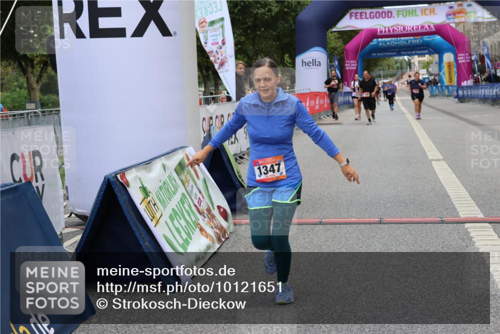 06.09.2026 - CURREX Alsterlauf Strokosch-Dieckow http://msf.ph/oto/10121651 06.09.2026 12:05:28 Ziel 1089, 1090, 1347 meine-sportfotos.de