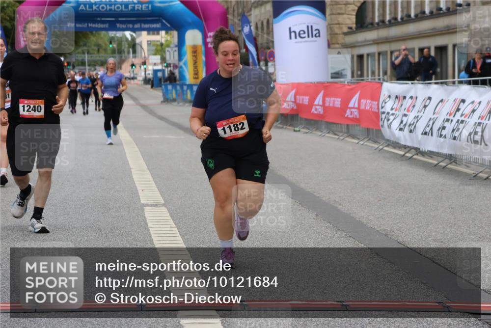 06.09.2026 - CURREX Alsterlauf Strokosch-Dieckow http://msf.ph/oto/10121684 06.09.2026 12:05:35 Ziel 1131, 1182, 1240, 1340 meine-sportfotos.de