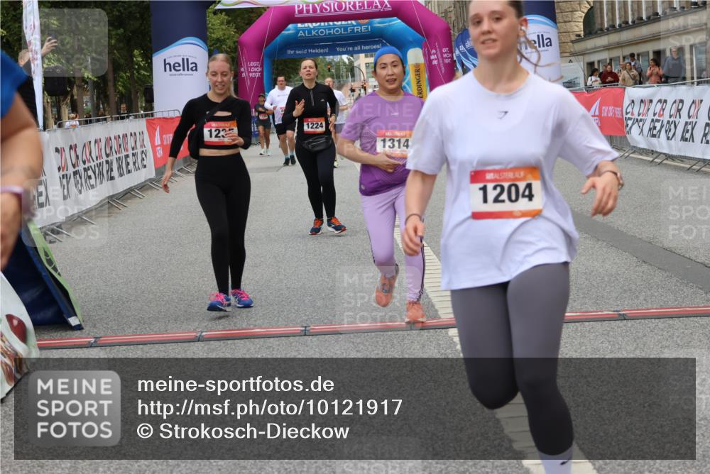 06.09.2026 - CURREX Alsterlauf Strokosch-Dieckow http://msf.ph/oto/10121917 06.09.2026 12:05:59 Ziel 1224, 1235, 1301, 1314 meine-sportfotos.de