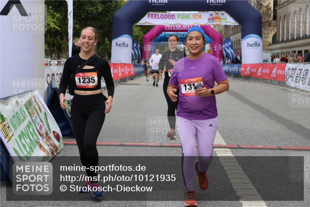 06.09.2026 - CURREX Alsterlauf Strokosch-Dieckow http://msf.ph/oto/10121935 06.09.2026 12:06:01 Ziel 1205, 1206, 1224, 1235, 1301, 1314 meine-sportfotos.de