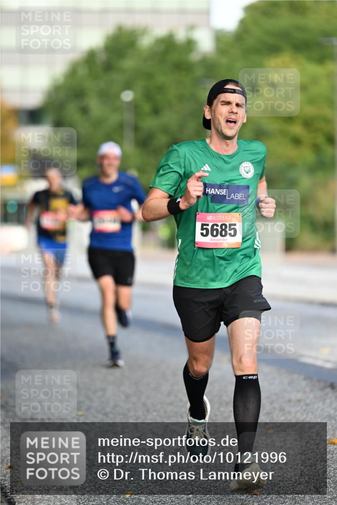 06.09.2026 - CURREX Alsterlauf Dr. Thomas Lammeyer http://msf.ph/oto/10121996 06.09.2026 09:36:44 Laufen 5685 meine-sportfotos.de