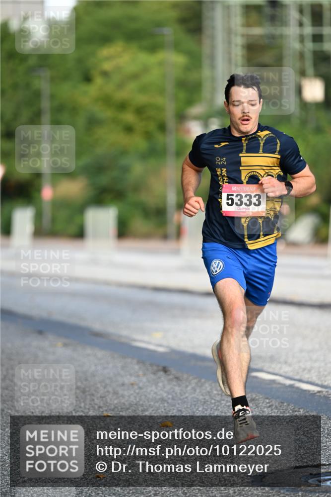 06.09.2026 - CURREX Alsterlauf Dr. Thomas Lammeyer http://msf.ph/oto/10122025 06.09.2026 09:36:48 Laufen 04, 22, 5333 meine-sportfotos.de