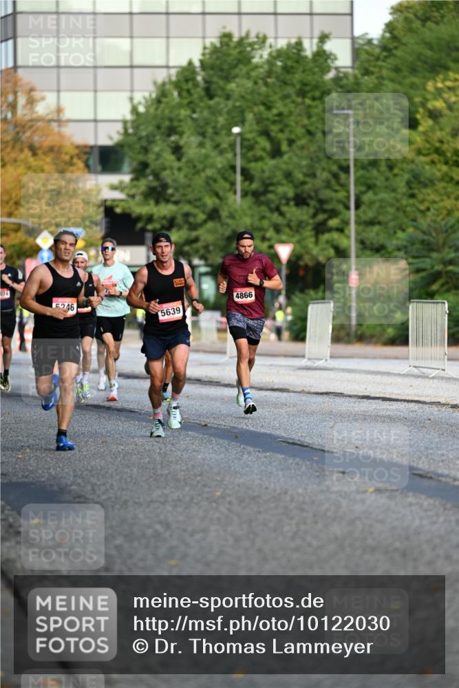 06.09.2026 - CURREX Alsterlauf Dr. Thomas Lammeyer http://msf.ph/oto/10122030 06.09.2026 09:36:49 Laufen 42, 195, 19, 246, 5639, 4866 meine-sportfotos.de