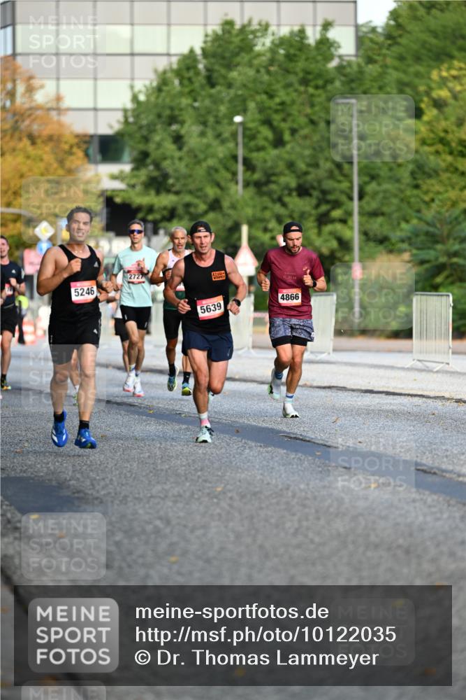 06.09.2026 - CURREX Alsterlauf Dr. Thomas Lammeyer http://msf.ph/oto/10122035 06.09.2026 09:36:49 Laufen 2727, 5246, 42, 195, 5639, 4866 meine-sportfotos.de