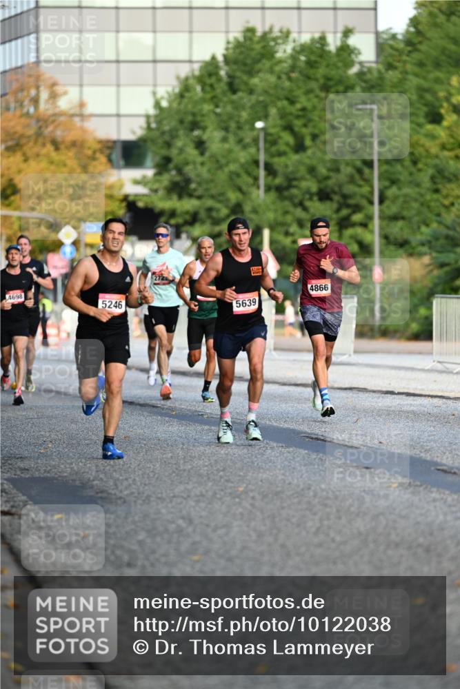06.09.2026 - CURREX Alsterlauf Dr. Thomas Lammeyer http://msf.ph/oto/10122038 06.09.2026 09:36:49 Laufen 4698, 5246, 272, 4866, 5639 meine-sportfotos.de