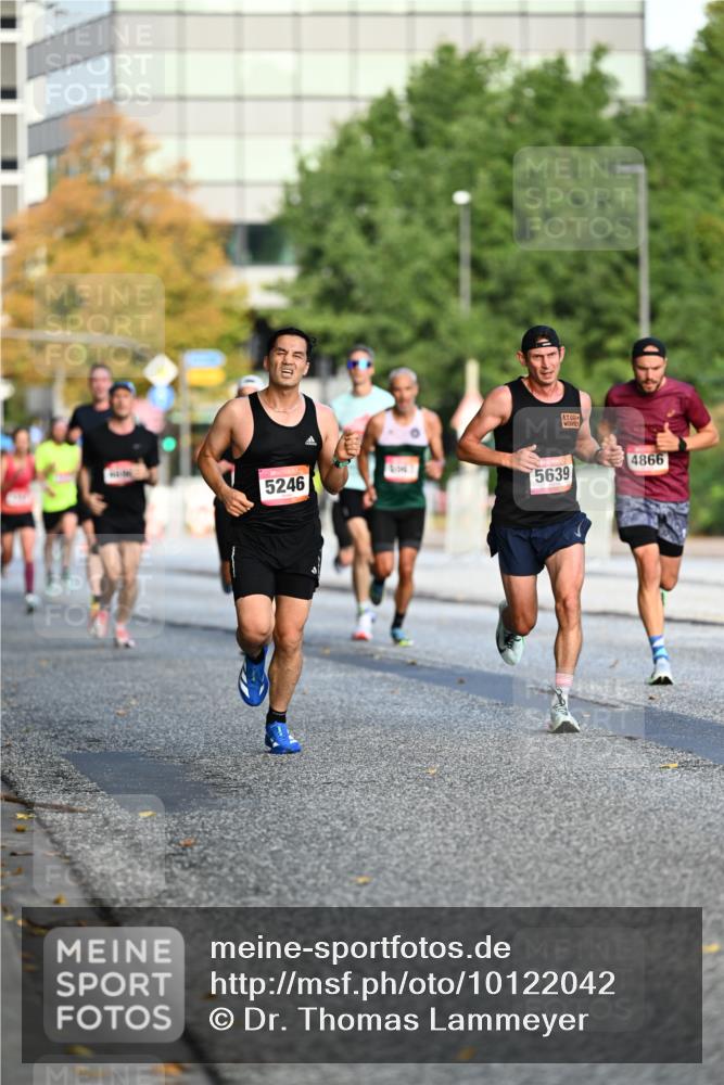 06.09.2026 - CURREX Alsterlauf Dr. Thomas Lammeyer http://msf.ph/oto/10122042 06.09.2026 09:36:50 Laufen 5246, 5639, 4866 meine-sportfotos.de
